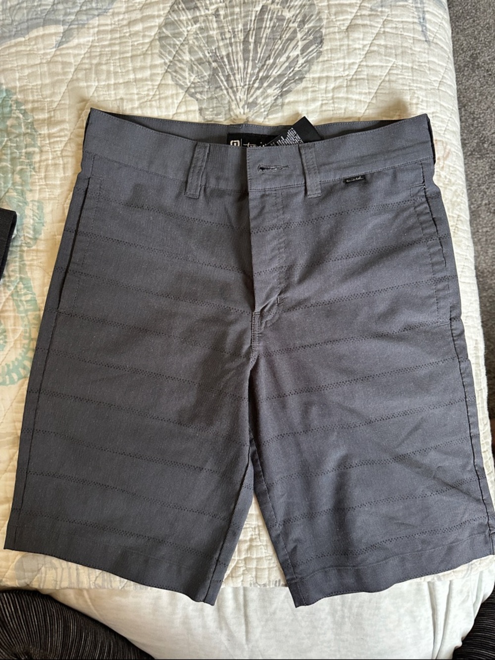 GUC Boys Travis Mathew Charcoal Flat-Front Performance Shorts size 12